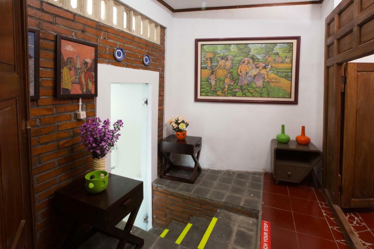 Joglo Yudhistira Vila Sleman  Exterior foto